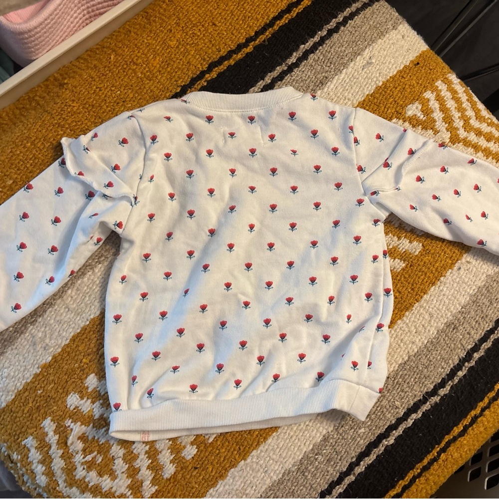 Sovereign Code White Sweatshirt with Red Rose Pattern - Picture 5 of 7